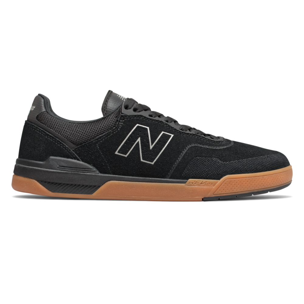 New Balance 913 Black/Gum NM913BSG | Zwart | Sneakerbaron NL