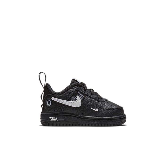 black and white air force 1 low utility