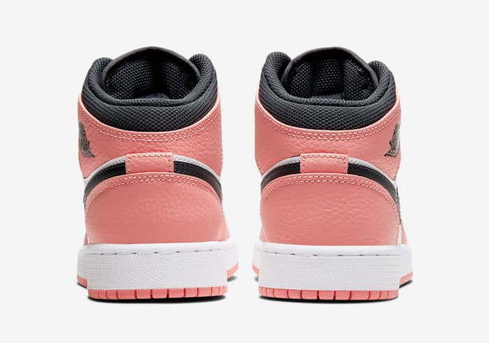 roze Air Jordan 1 pink