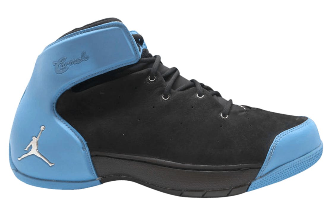 Jordan Carmelo 1.5 University Blue Black (2004) 309265-004 | Zwart