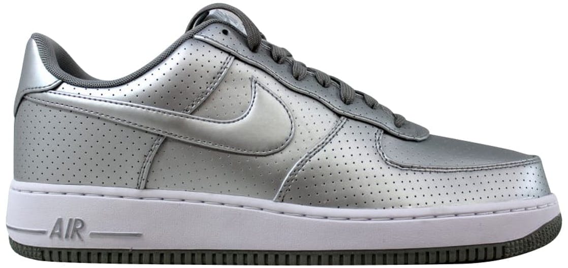 Nike Air Force 1 Low '07 LV8 Metallic Silver Perforated 718152-013 | Grijs