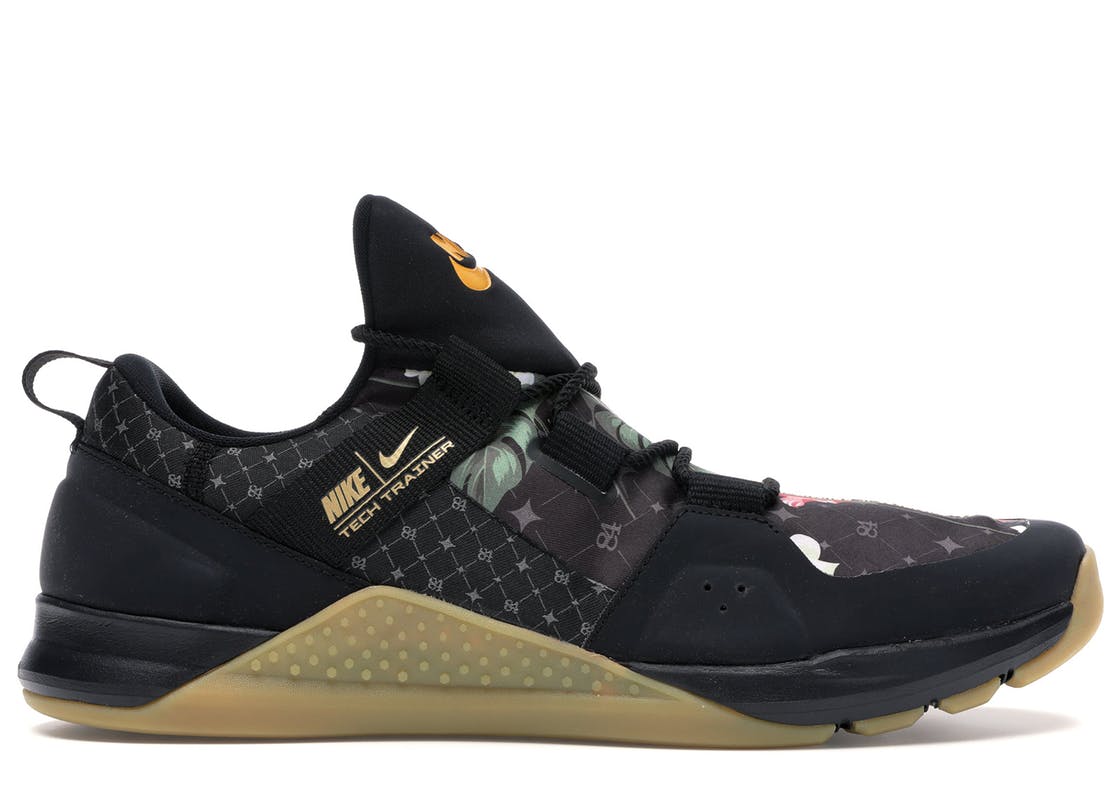 nike tech trainer sneaker