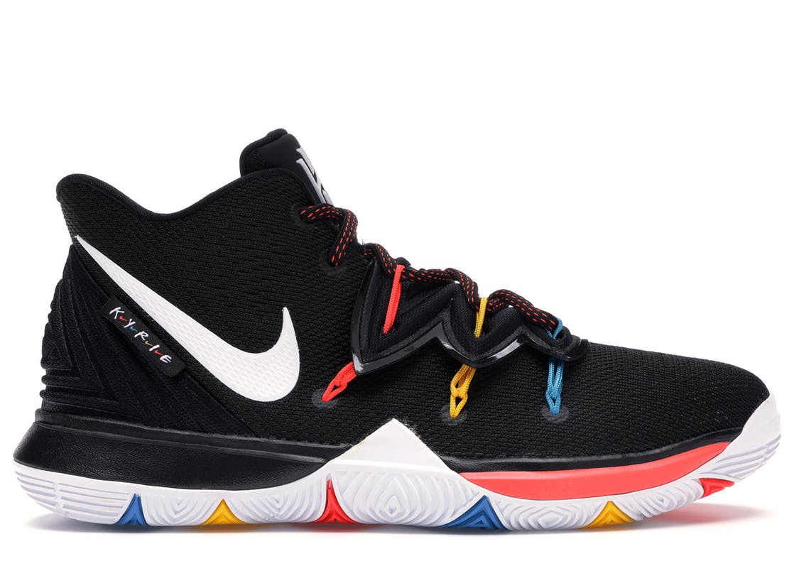 kyrie nike friends