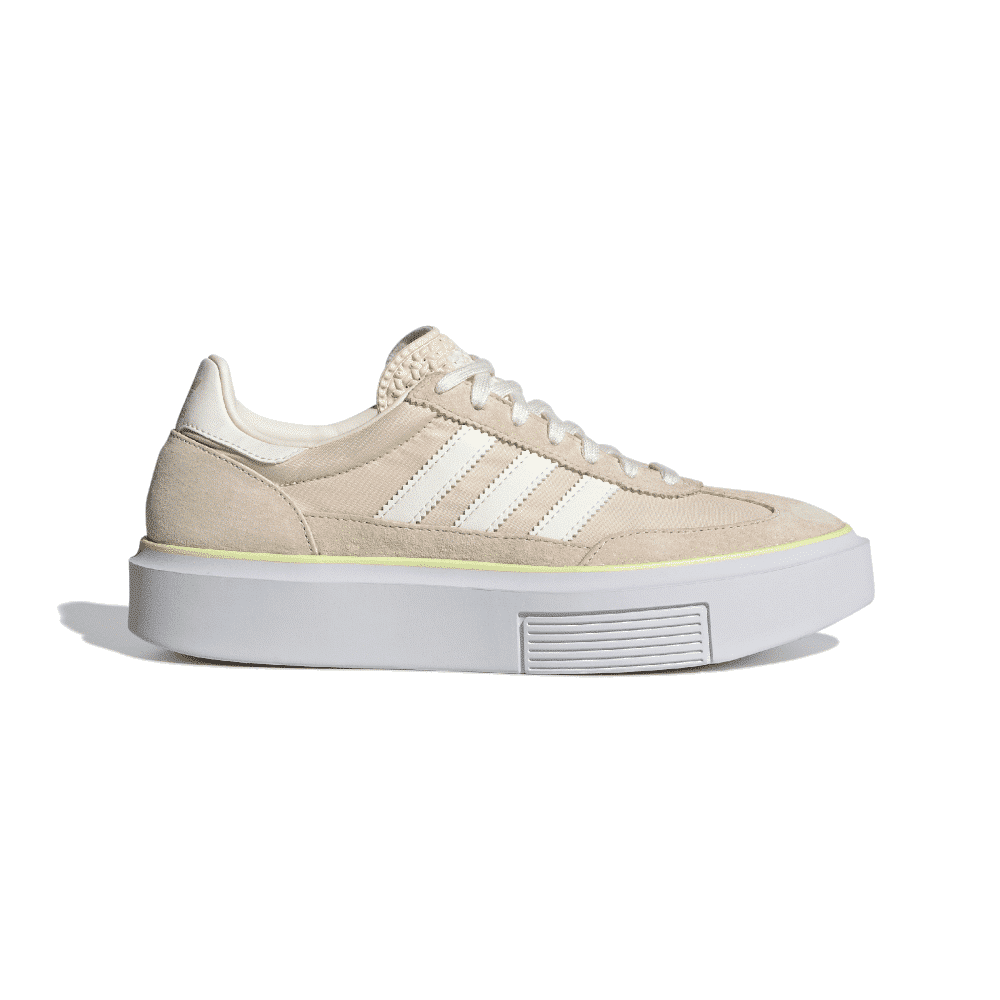 Adidas кроссовки sleek super