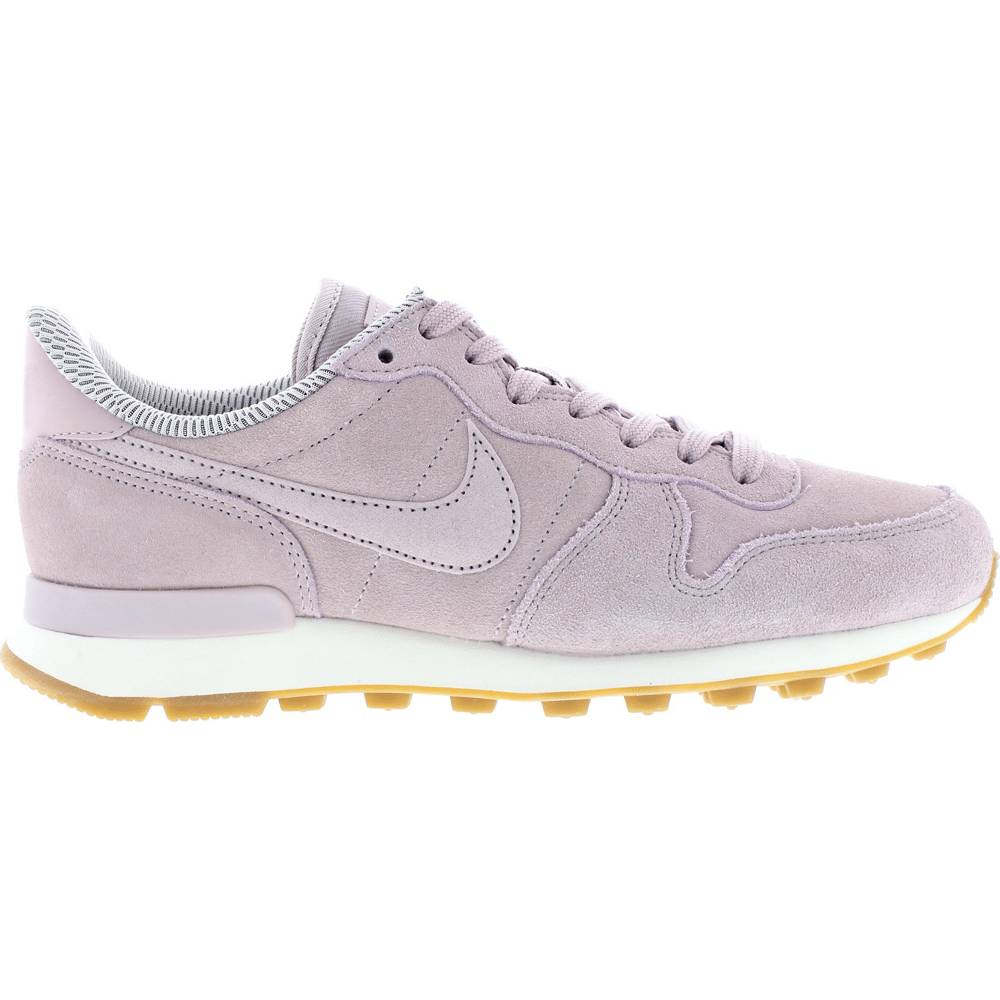 pink nike internationalist trainers
