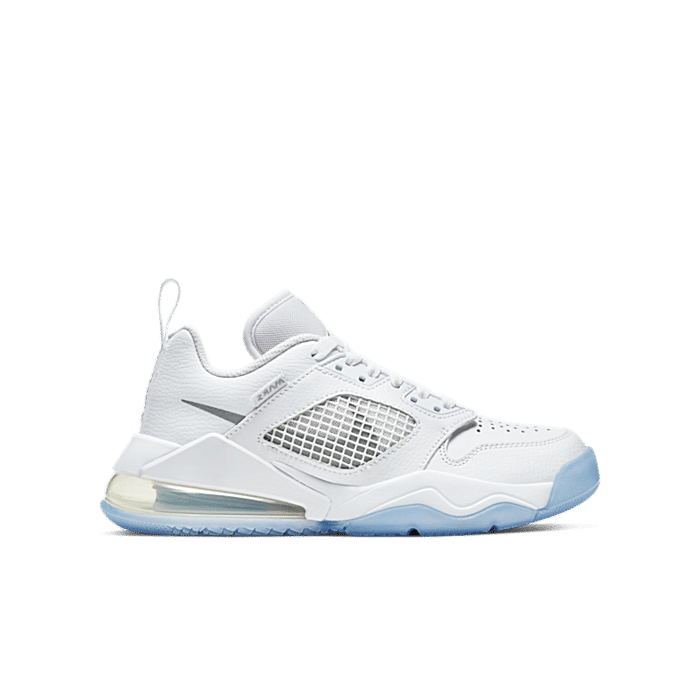 Jordan Mars 270 Low Wit CK2504-100 | Wit | Sneakerbaron NL