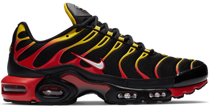 black and yellow air max plus