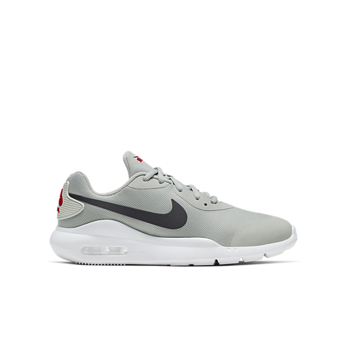 Nike Air Max Oketo Grijs AR7419-019 | Grijs