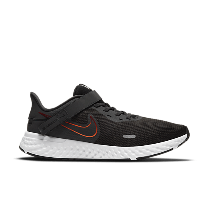 Nike Revolution 5 FlyEase Zwart BQ3211-011