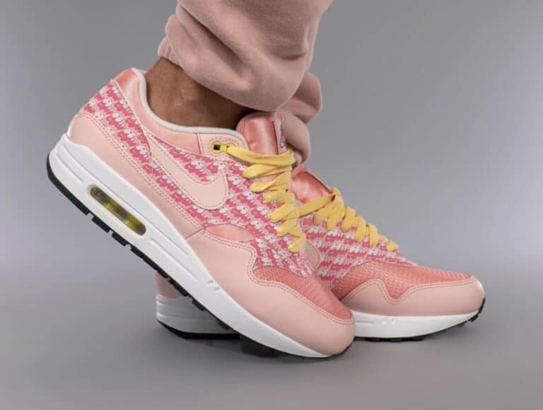 nike air max 1 lemonade strawberry