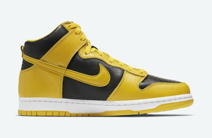 Nike dunk high yellow black