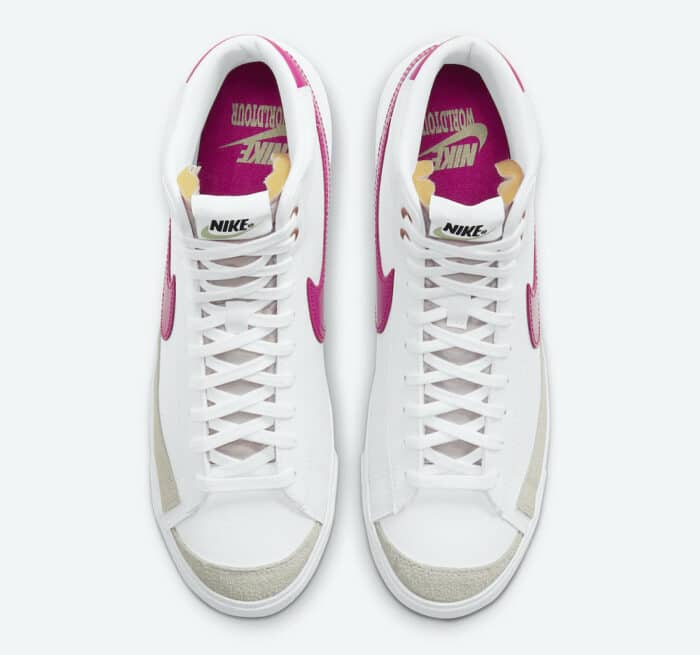 nike blazer mid 77 world tour