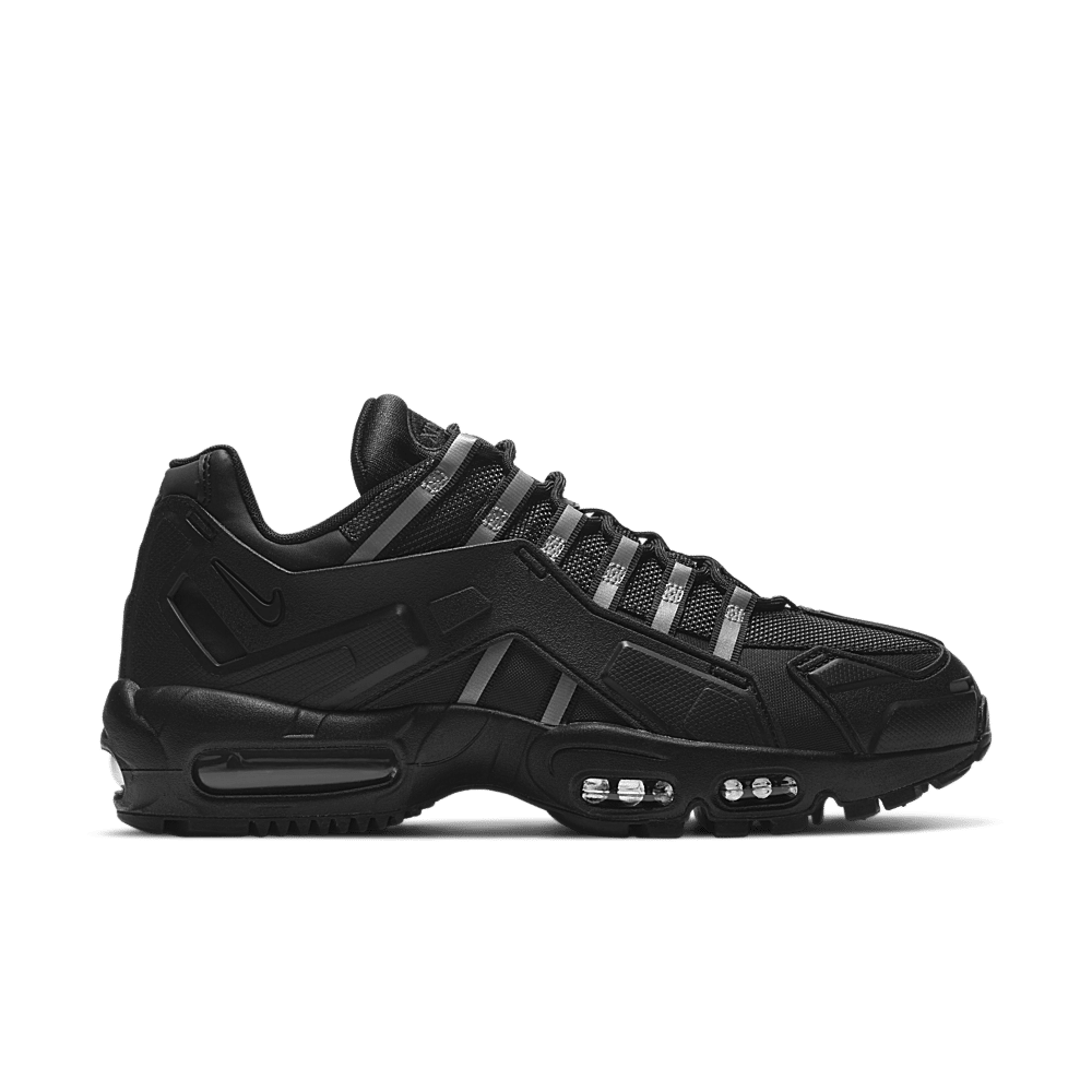 nike mens air max 95 ndstrkt