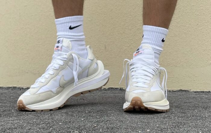 nike vaporwaffle sail gum