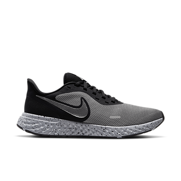 Nike Revolution 5 Premium Black Chrome CV0159-001