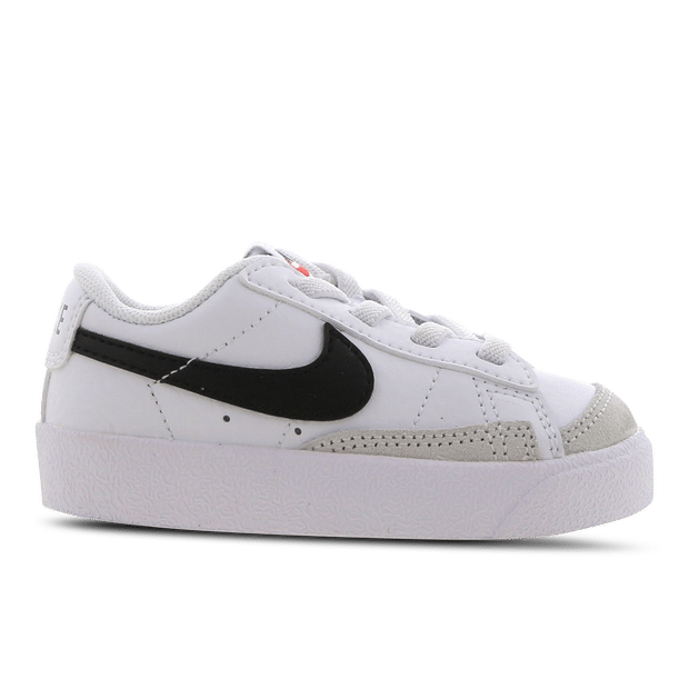 blazer low nike white