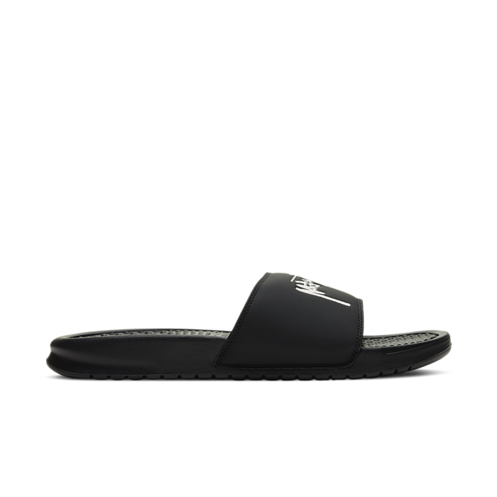 Nike Benassi x Stüssy ‘Black’ DC5239-001