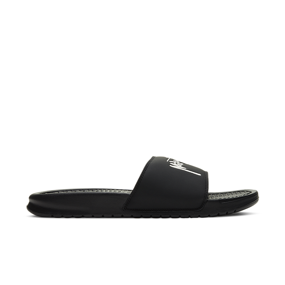 nike benassi x stussy price