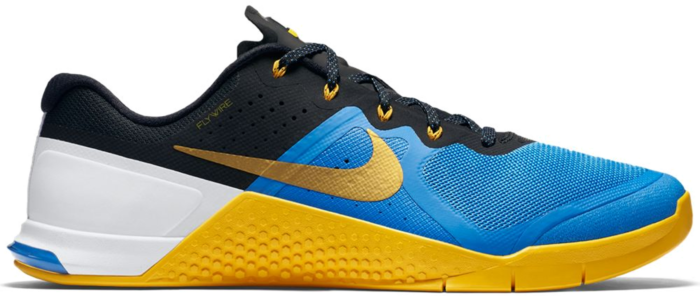 nike metcon blue and yellow