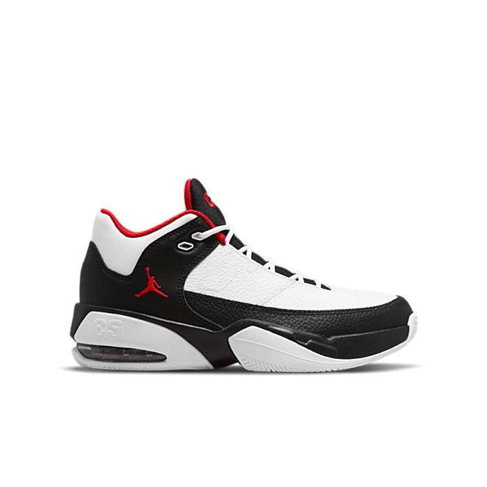 jordan max aura 2 44