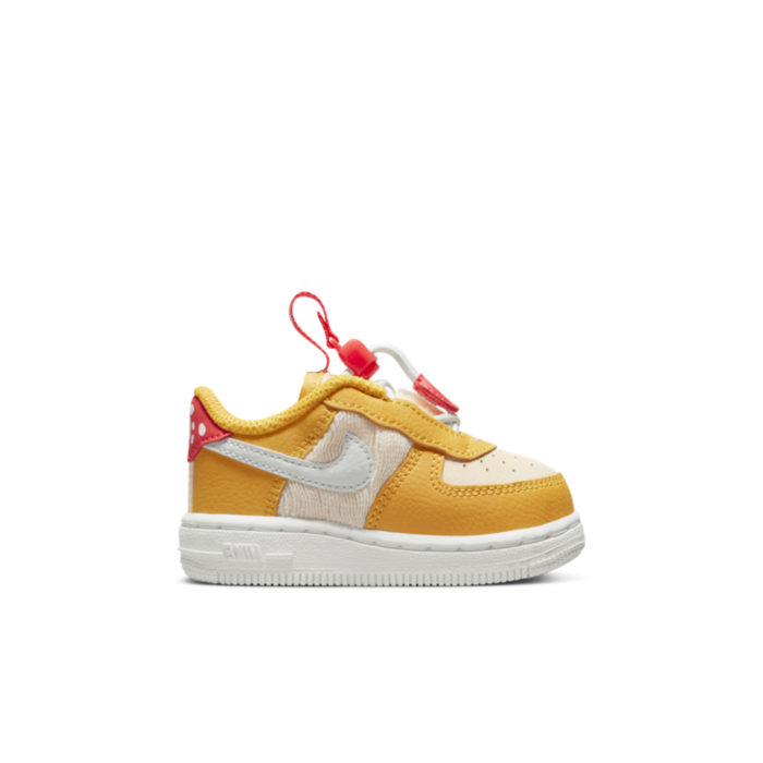 Nike Force 1 Toggle Se Bt Orange | Geel | Sneakerbaron NL