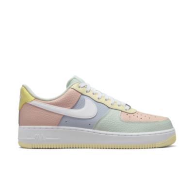 Nike Air Force 1 ’07 SN Roze DR8590-600