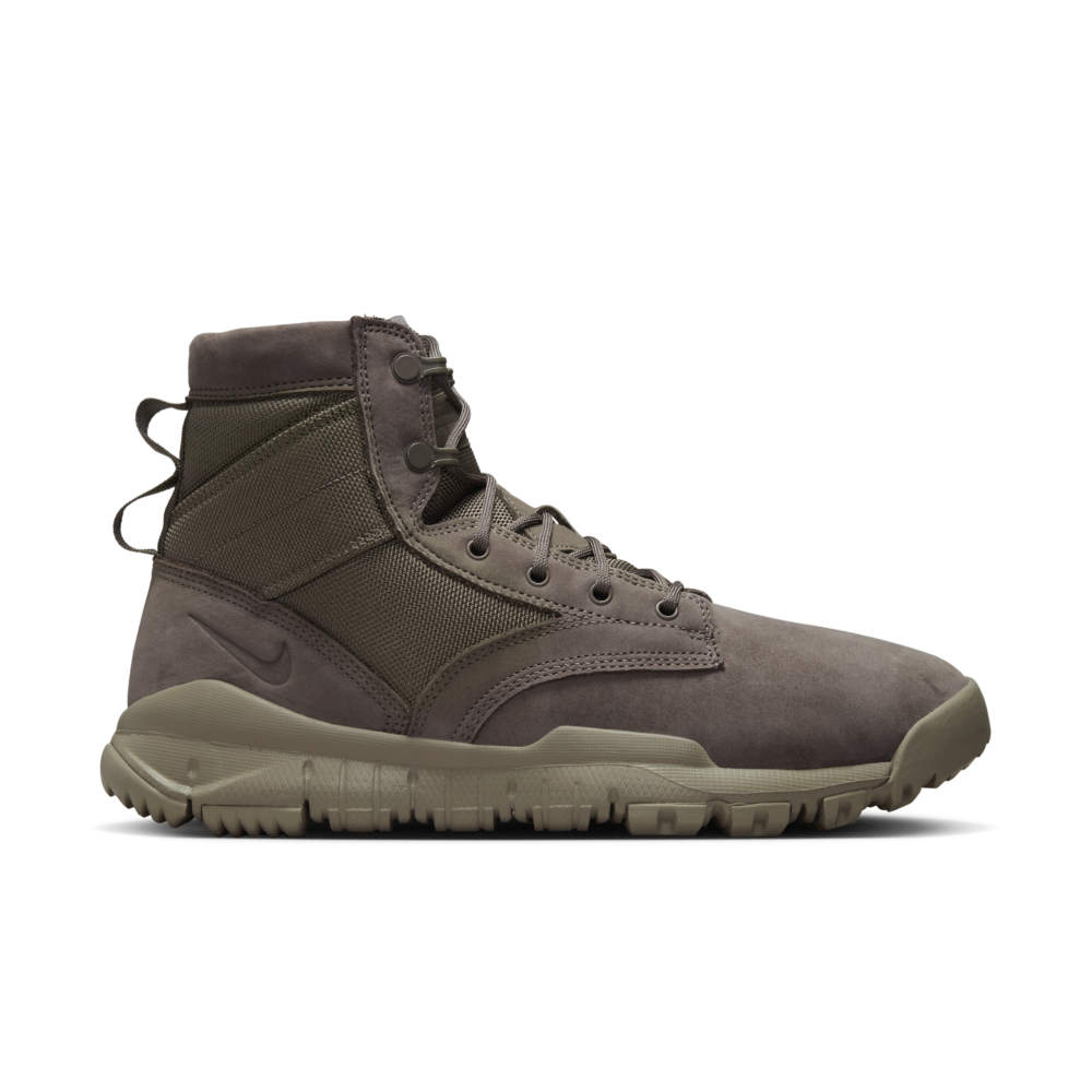 nike sfb nsw leather