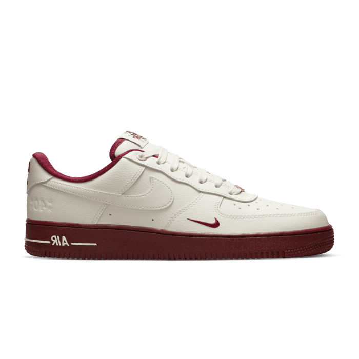 Nike Air Force 1 Low ’07 SE 40th Anniversary Edition Sail Team Red (Women’s) DQ7582-100