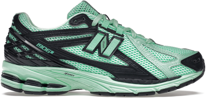 New Balance 1906R size? Exclusive Green Black M1906RSB