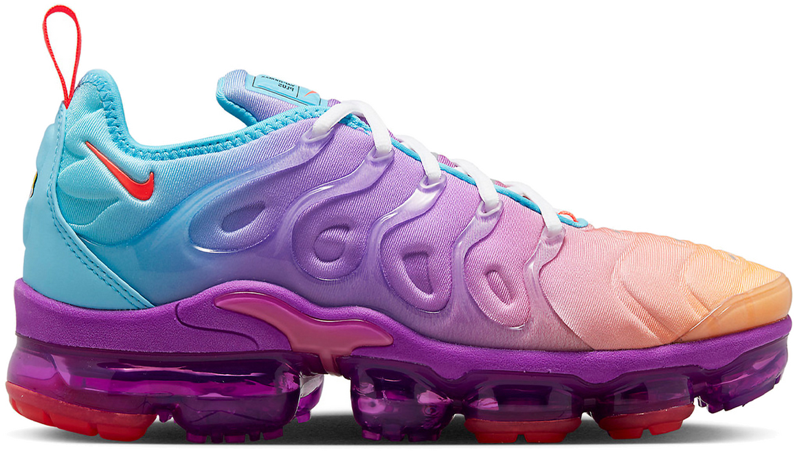 lady foot locker vapormax plus