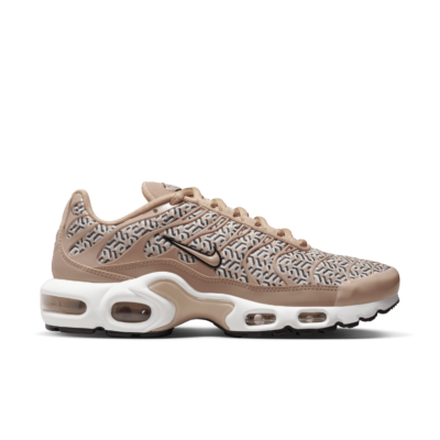 Nike Air Max Plus United in Victory (Women’s) FB2557-200