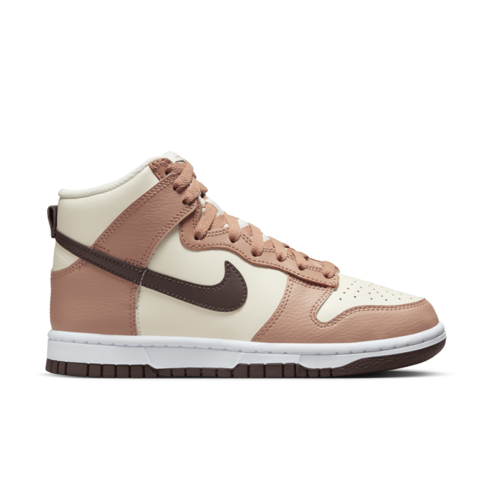 Nike Dunk High Dusted Clay (Women’s) FQ2755-200