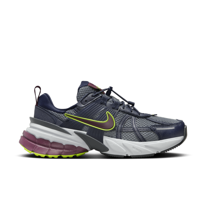Nike Women’s V2K Run ‘Luminous’ Luminous FV6602-400