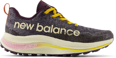 New Balance Dames FuelCell SuperComp Trail in Purper, Synthetic, Purper WTTRXCM1