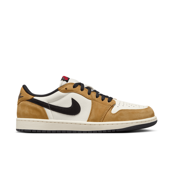 Jordan Air Jordan 1 Low ‘Sail and Golden Harvest’ CZ0790-107