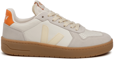 VEJA V-82 Leather Array